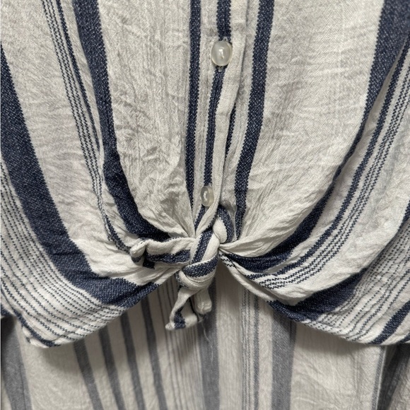 Hannah Woman Blouse Top Shirt Button Up Striped Long Sleeve Blue White S… - Picture 4 of 5